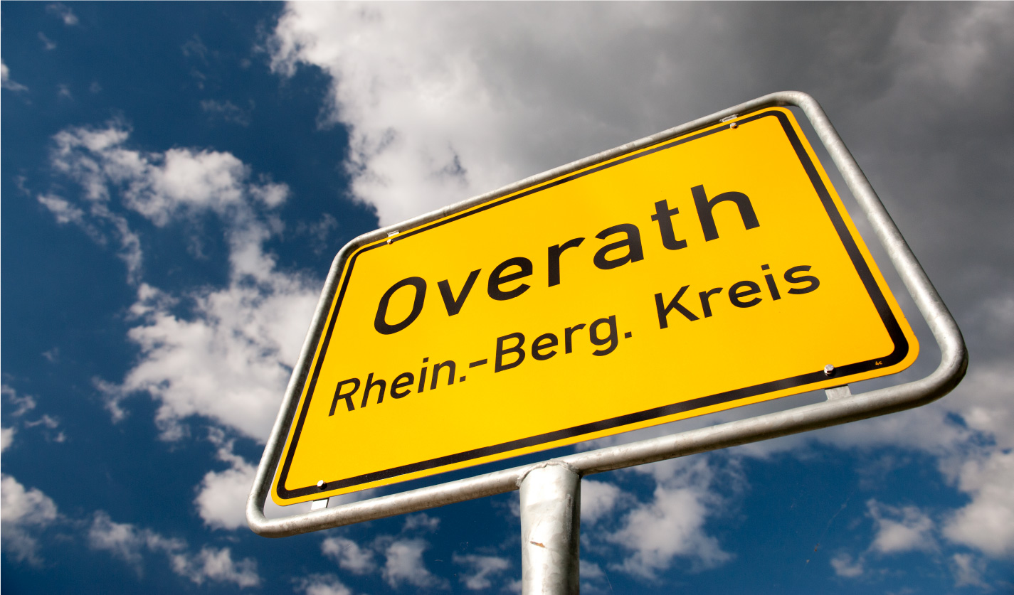 Overath - Ortsschild - Rheinisch Bergischer Kreis. Wobei Overath an den Kreis Oberberg angrenzt.